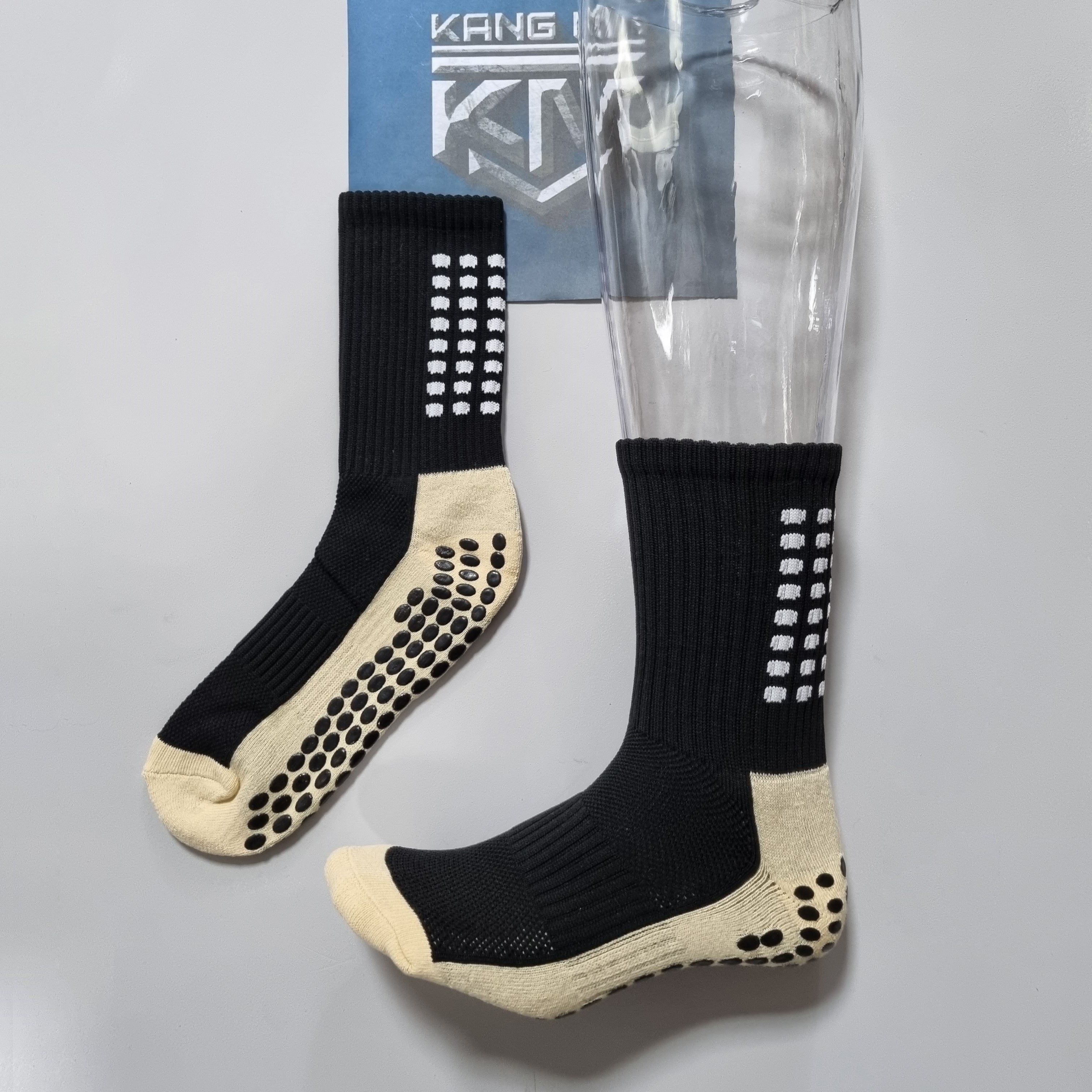 Black Grip Socks – OLDFOOTBALLFASHION