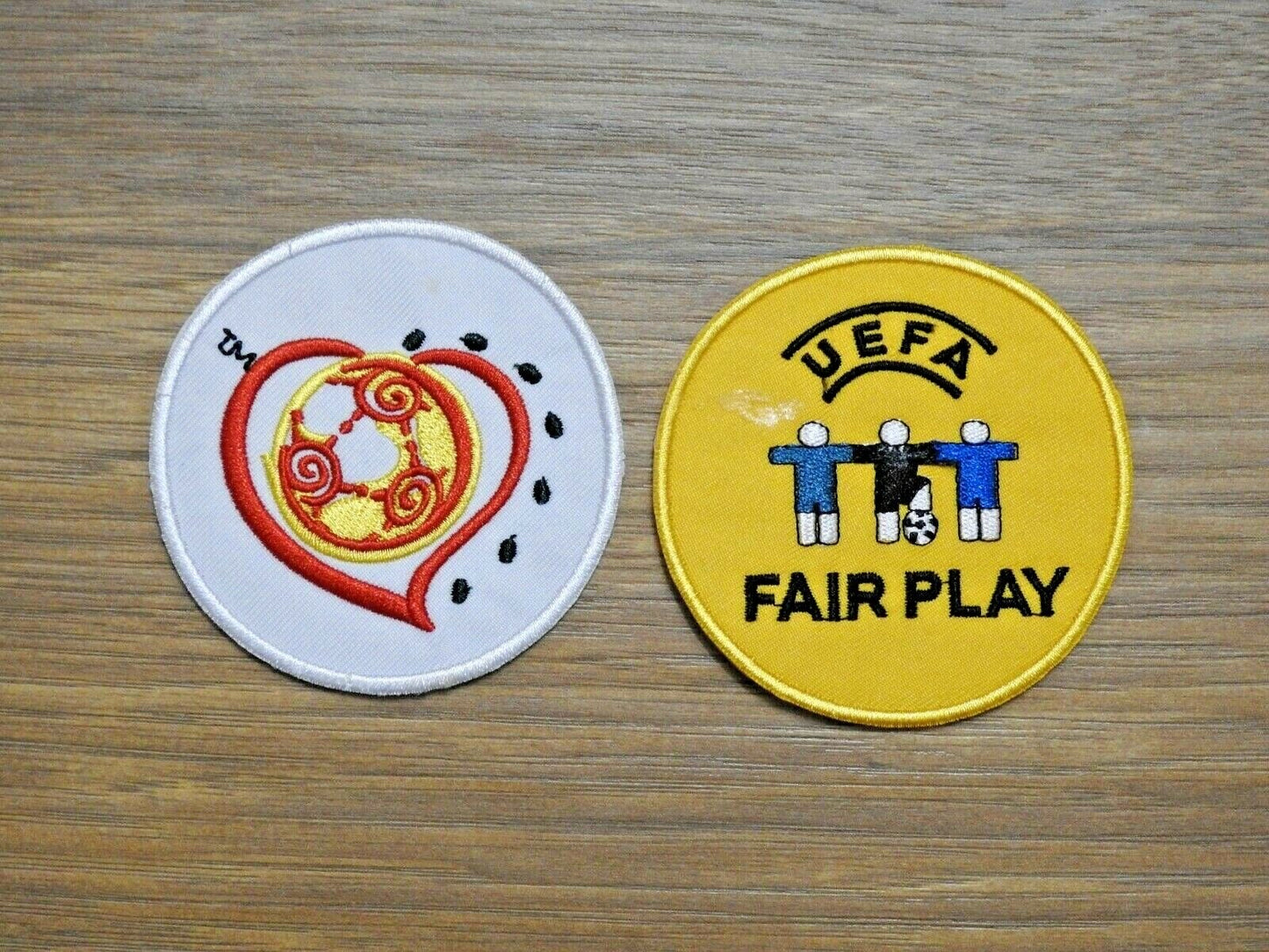 Euro 2004 Badges