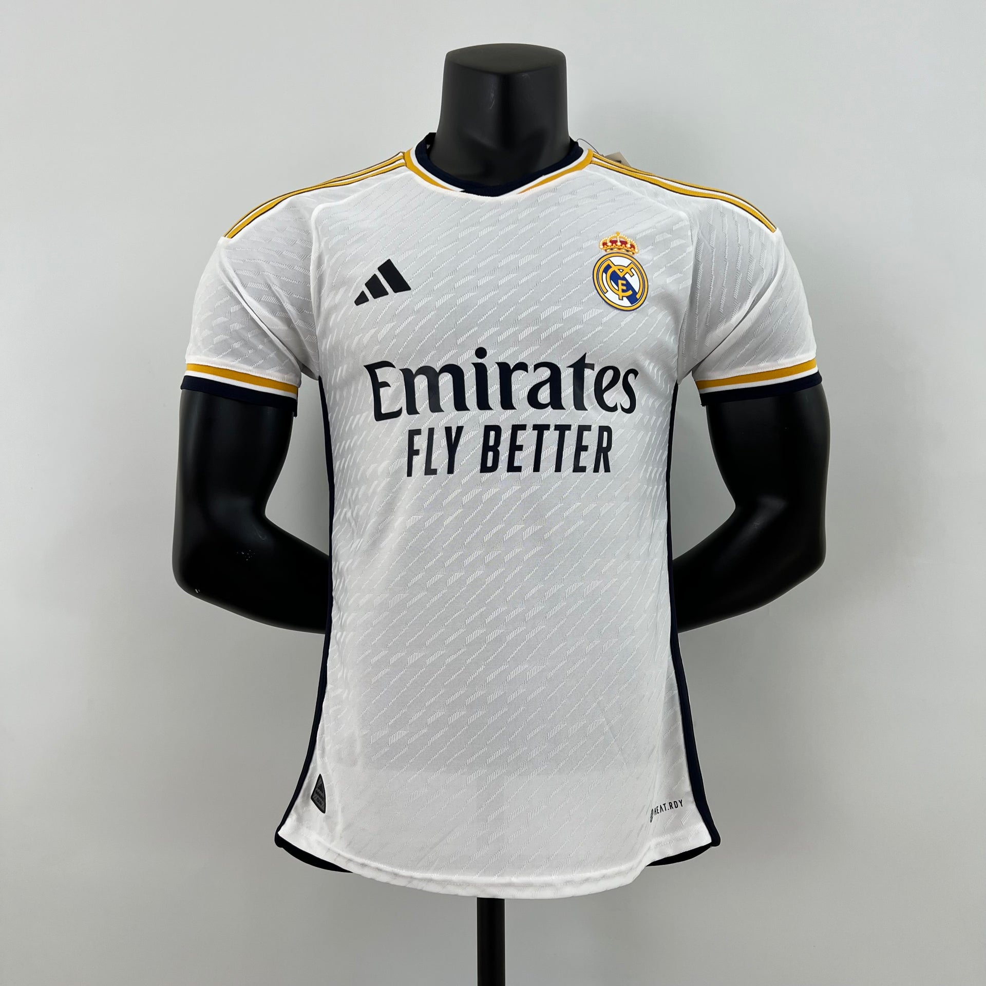 Camiseta Real Madrid 2023/2024 Versión Player. Talla L/M.