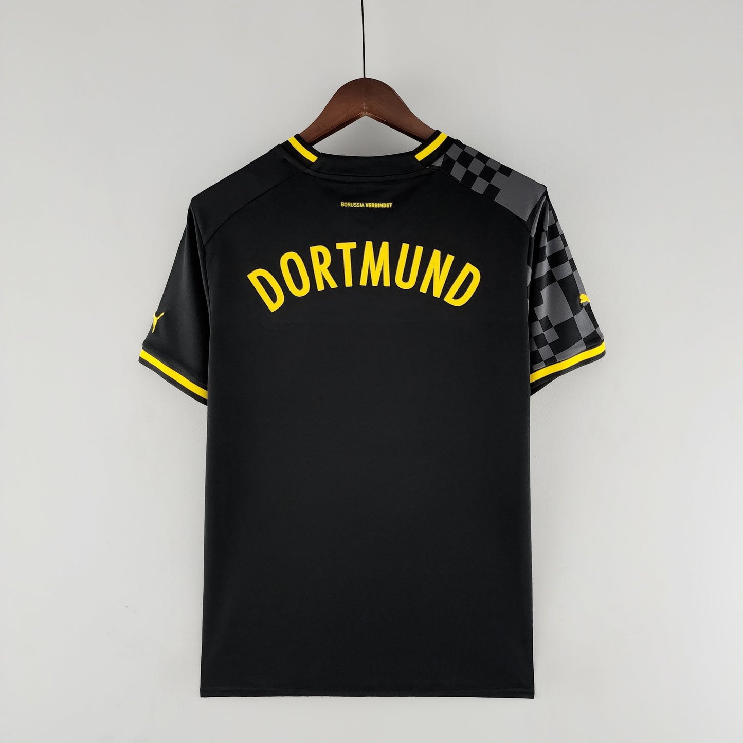 BVB Dortmund 2022/2023 Away Kit