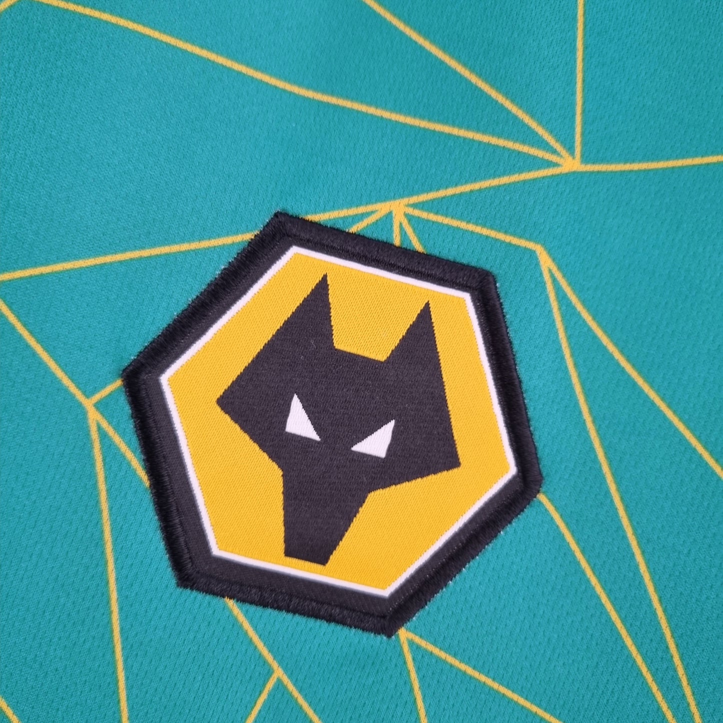 Wolves 2022/2023 Away Kit