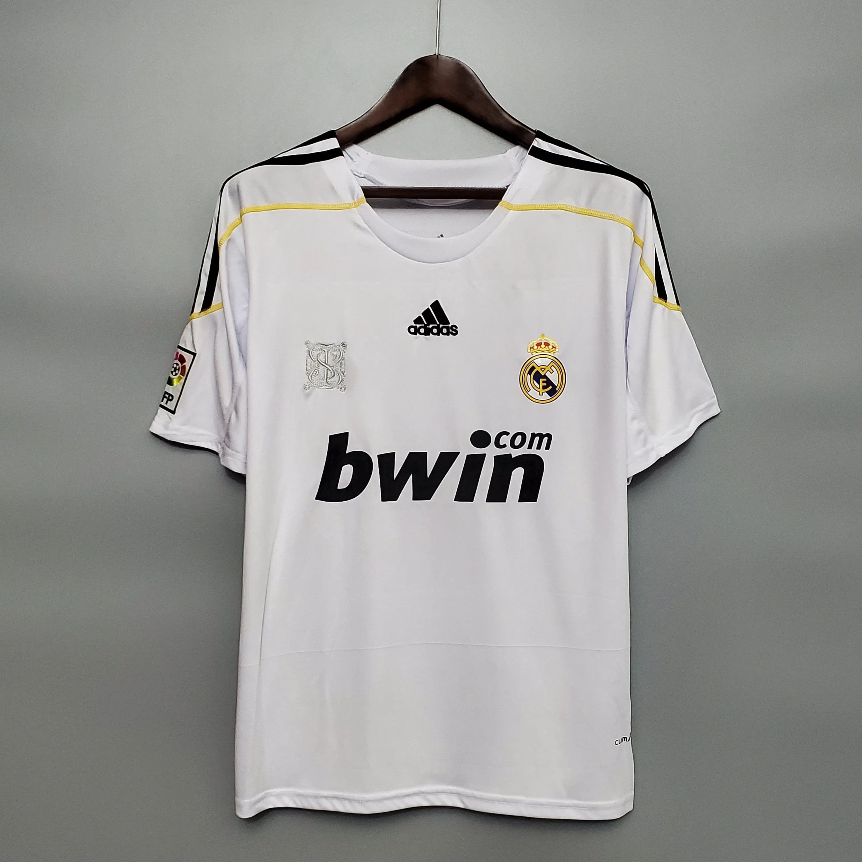 Real Madrid 2009 2010 Home Kit