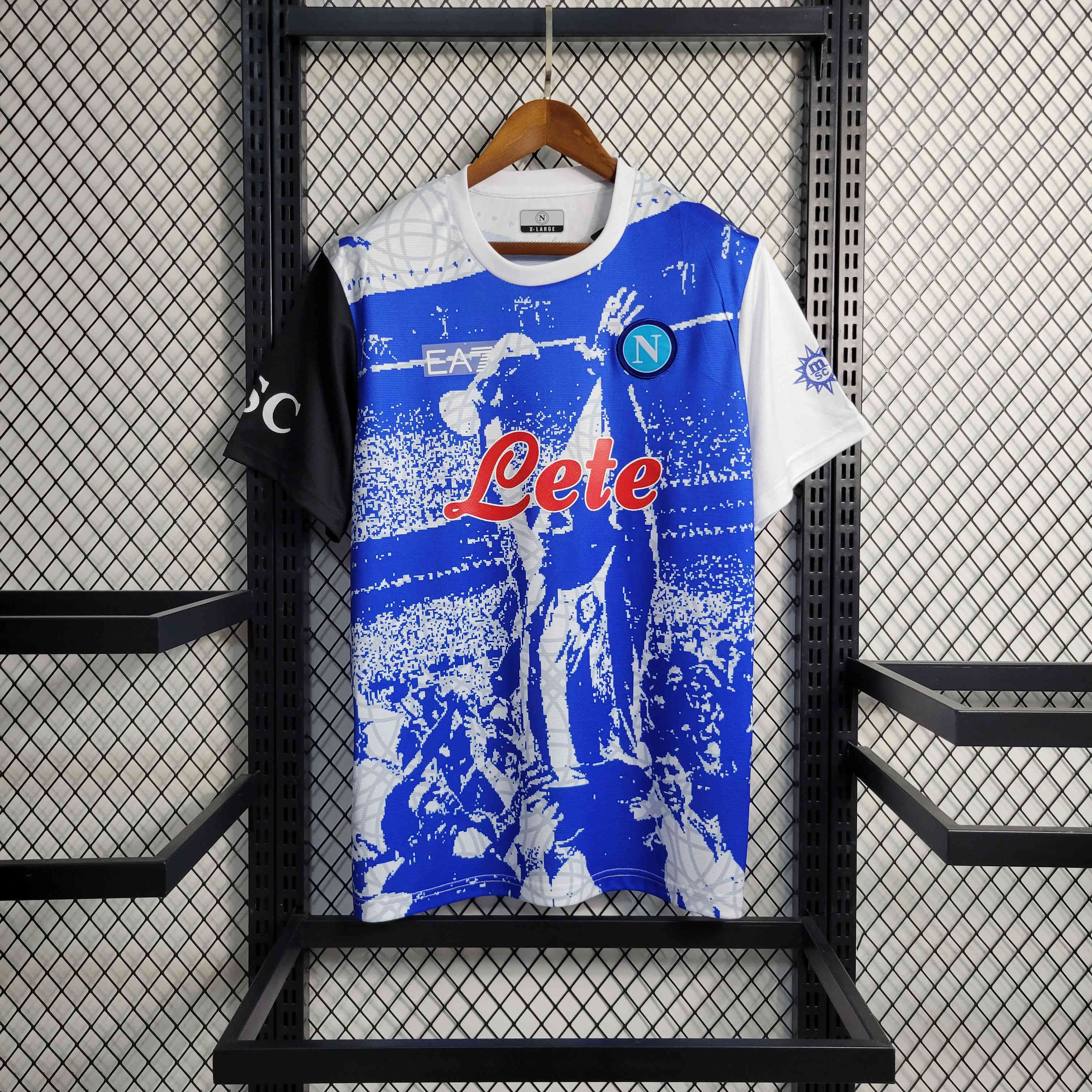 Napoli jersey hot sale maradona